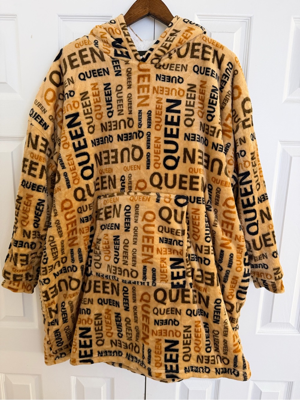 Queen Print Plush Hooded Jacket -